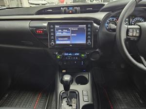 Toyota Hilux 2.8GD-6 48V double cab Legend - Image 12
