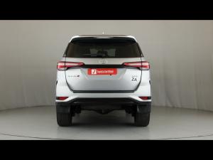 Toyota Fortuner 2.4GD-6 4x4 - Image 5