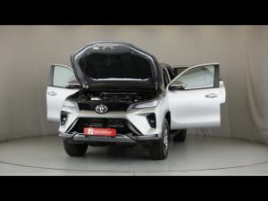 Toyota Fortuner 2.4GD-6 4x4 - Image 13