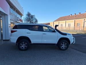 Toyota Fortuner 2.4GD-6 4x4 auto - Image 3