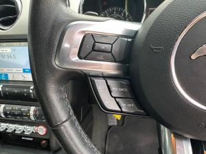 Ford Mustang 5.0 GT fastback - Image 10