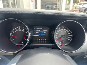 Ford Mustang 5.0 GT fastback - Image 11
