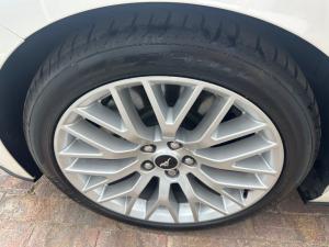 Ford Mustang 5.0 GT fastback - Image 17