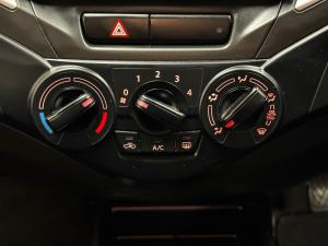 Toyota Starlet 1.4 Xi - Image 13