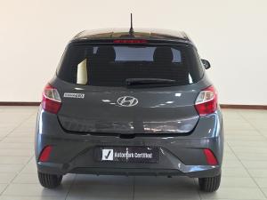Hyundai Grand i10 1.0 Executive hatch - Image 5