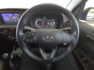 Hyundai Grand i10 1.0 Executive hatch - Image 8