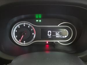 Hyundai Grand i10 1.0 Executive hatch - Image 11