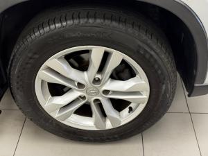 Nissan X-Trail 2.0 XE - Image 16