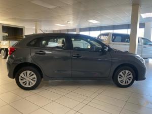 Toyota Starlet 1.5 Xi - Image 3
