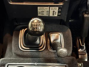 Land Rover Defender 110 TD station wagon S - Image 9