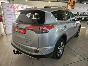 Toyota RAV4 2.0 GX auto - Image 2