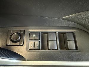 Toyota RAV4 2.0 GX auto - Image 15