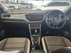 Volkswagen T-Roc 2.0TSI 140kW 4Motion Design - Image 6