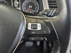 Volkswagen T-Roc 2.0TSI 140kW 4Motion Design - Image 10