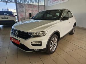 Volkswagen T-Roc 2.0TSI 140kW 4Motion Design - Image 19