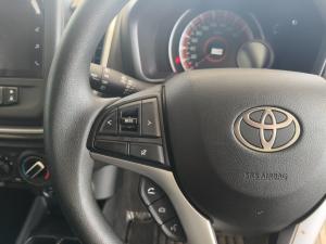 Toyota Vitz 1.0 XR AMT - Image 9