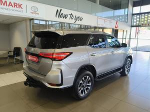Toyota Fortuner 2.4GD-6 Raised Body automatic - Image 2