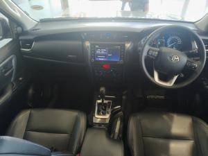 Toyota Fortuner 2.4GD-6 4X4 automatic - Image 6