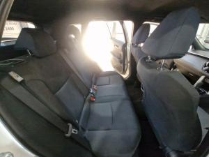 Toyota Corolla Cross 1.8 XI - Image 16