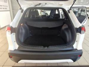 Toyota Corolla Cross 1.8 XI - Image 17