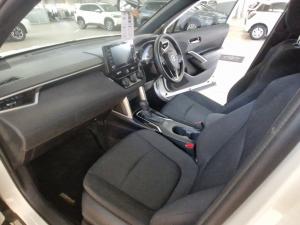 Toyota Corolla Cross 1.8 XI - Image 7