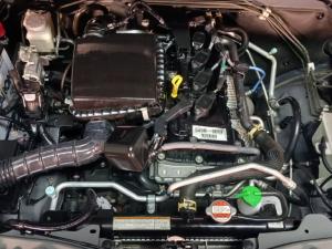 Suzuki Jimny 1.5 GLX - Image 16