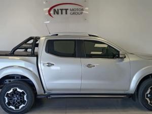 Nissan Navara 2.5DDTI LE/LE Plus automatic D/C - Image 5