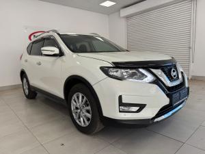 Nissan X Trail 2.5 Acenta Plus 4X4 CVT 7S - Image 2