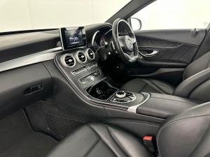 Mercedes-Benz C220 Bluetec AMG Line automatic - Image 17