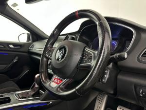 Renault Megane IV RS 280 EDC LUX - Image 17