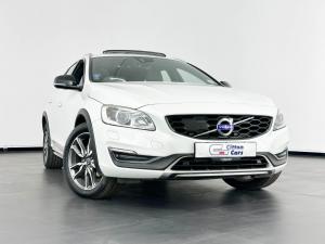 Volvo V60 CC D4 Inscription Geartronic AWD - Image 2