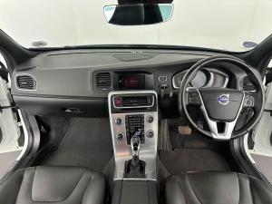 Volvo V60 CC D4 Inscription Geartronic AWD - Image 7