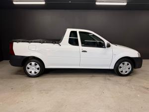 Nissan NP200 1.6i - Image 8