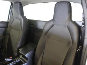 Isuzu D-Max 1.9TD single cab L manual - Image 7