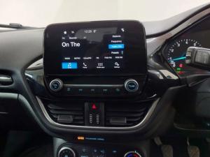 Ford Fiesta 5-door 1.0T Trend - Image 11