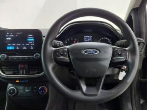 Ford Fiesta 5-door 1.0T Trend - Image 13