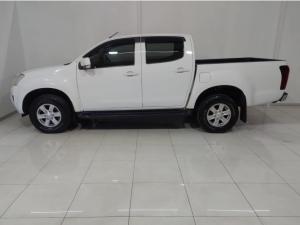 Isuzu KB 250D-Teq double cab LE - Image 2