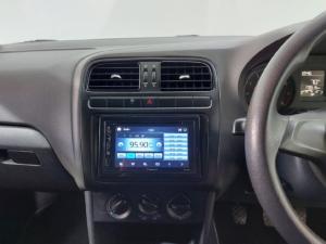 Volkswagen Polo Vivo hatch 1.4 Trendline - Image 11