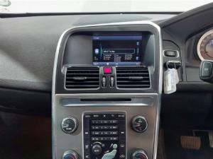 Volvo XC60 D3 Elite - Image 11