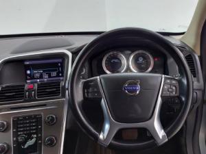 Volvo XC60 D3 Elite - Image 13