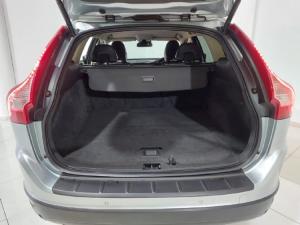 Volvo XC60 D3 Elite - Image 5
