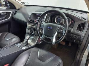 Volvo XC60 D3 Elite - Image 6
