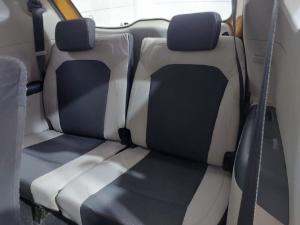 Renault Triber 1.0 Zen manual - Image 8