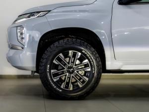Mitsubishi Pajero Sport 2.4DI-D 4x4 - Image 20