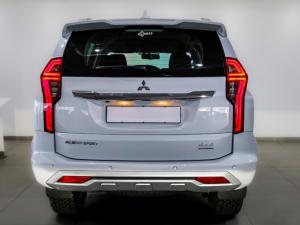 Mitsubishi Pajero Sport 2.4DI-D 4x4 - Image 6
