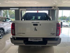 Mitsubishi Triton 2.4DI-D double cab GL 4x4 - Image 4