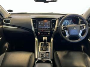 Mitsubishi Pajero Sport 2.4DI-D 4x4 - Image 8