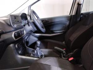Ford EcoSport 1.5TDCi Ambiente - Image 9