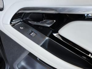 Land Rover Range Rover Evoque D200 R-Dynamic HSE - Image 15