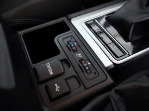 Toyota Land Cruiser Prado 2.8GD VX-L - Image 16